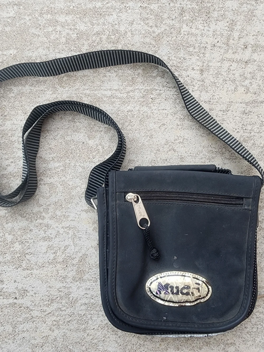 MUDD Vintage 90s Y2K Black Gray Crossbody Bag Purse